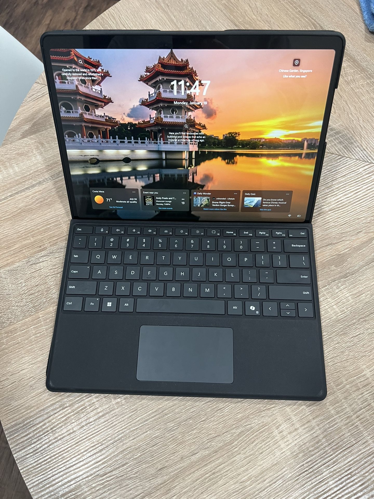 Microsoft Surface Pro, 11th Edition Black