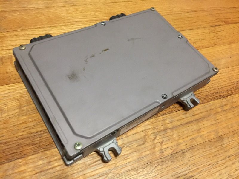 96-98 Honda Civic EX D16Y8 vtec ecu. P2P. Manual transmission.