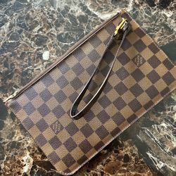 Louis Vuitton Damier Ebene Neverfull Pouch Wristlet
