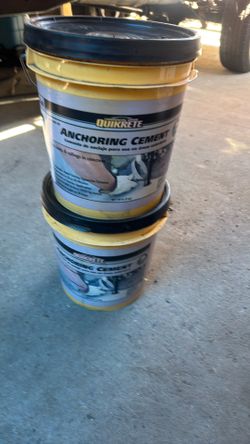 Anchoring cement