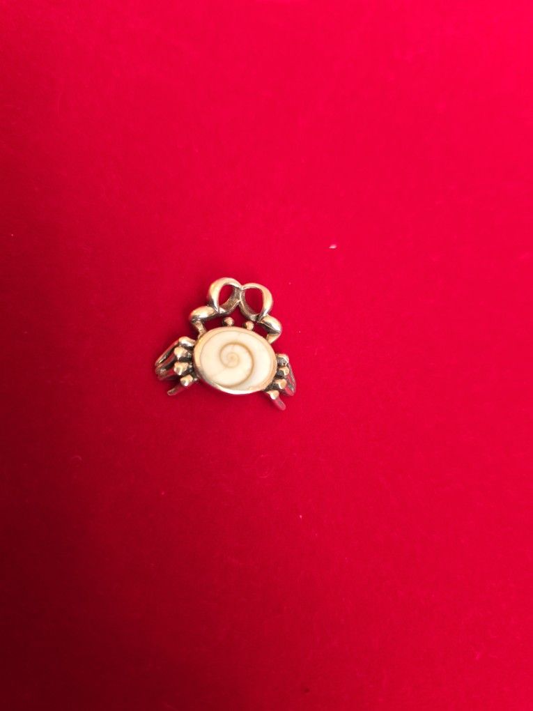 Crab Charm
