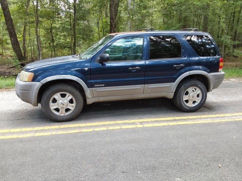 2003 Ford Escape