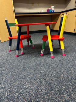 Pencil table and chairs