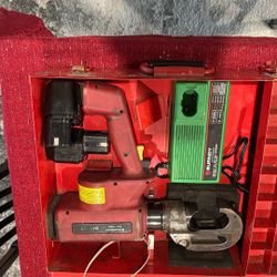 Burndy BATOOL BAT750 Crimping Tool