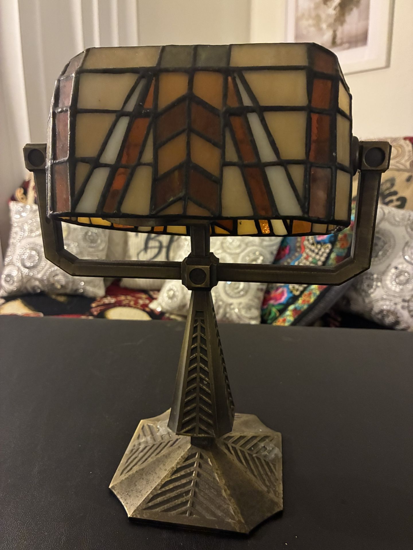 PartyLite exclusive Art Deco–style stained glass candleholder / decorative lamp with metal base