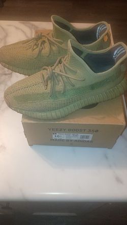 Yeezy 350 Sulfur