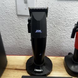 Jrl Onyx Clipper 