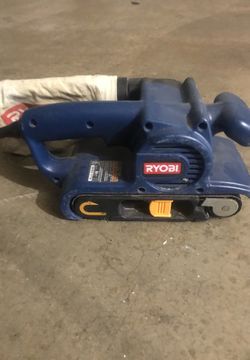 RYOBI sander