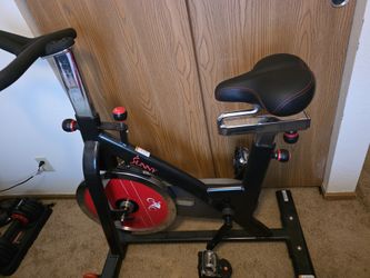 Sunny Health & Fitness Heavy-Duty Indoor Stationary Exercise Bike