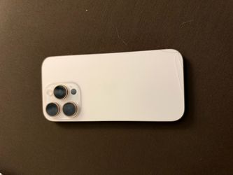 iPhone 16 pro unlocked