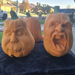 Vintage Pumpkin Heads 