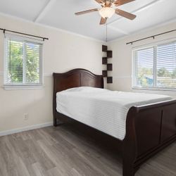 King Size Bed With Box Spring And Mattress