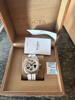 Racing 43mm White Dial Men's Automatic Watch 70672