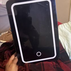 Mini Skincare Fridge – Perfect for Makeup & Beauty Products