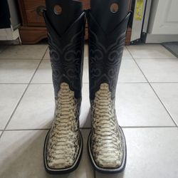 Cowboy Boots Python Square Toes