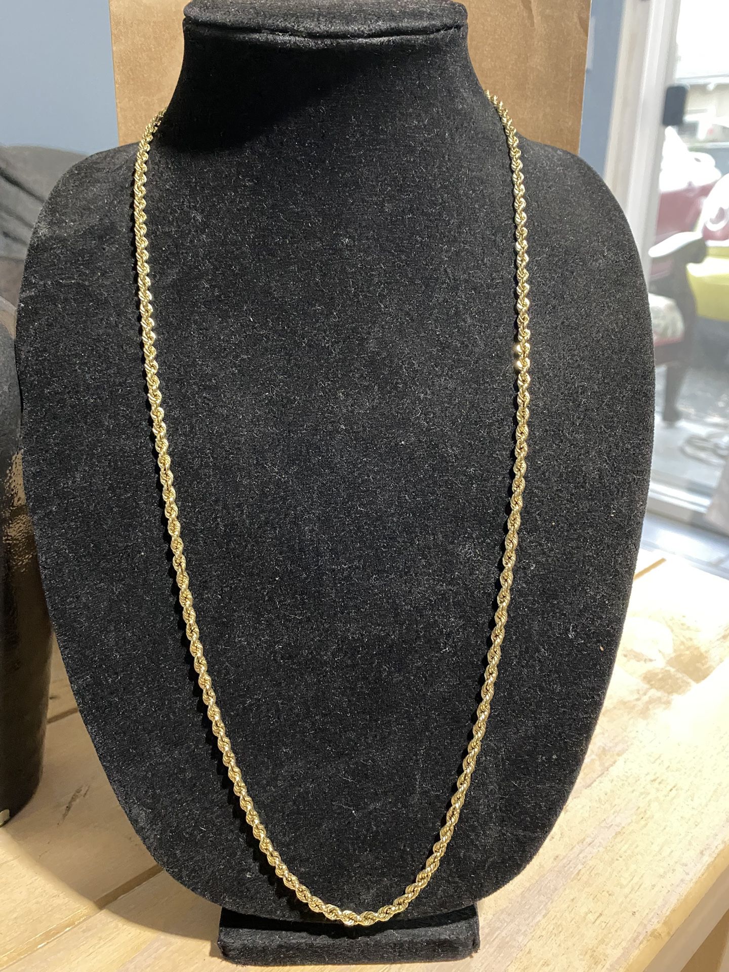 14k Gold Hallow Rope Chain