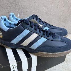 NWT - Adidas Samba Argentina 2010 World Cup