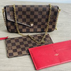Authentic Louis Vuitton Felicie Pochette With Accessories 