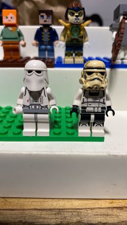 Lego mini figures