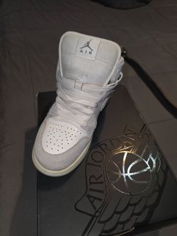 Air Jordan 1 High-Top Sneaker