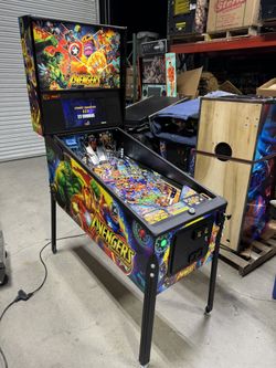 Avengers Infinity Quest Pro Edition Pinball Machine By Stern