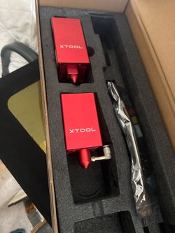 Xtool laser engravers (3), rotary accessory kit, laser enclosure,
