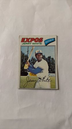 1977 Topps Jerry White Montreal Expos Baseball Card