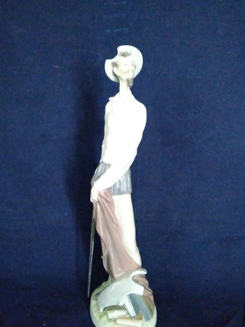 LLADRO RETIRED #2265 DON QUIXOTE STANDING FINE PORCELAIN FIGURINE 12" TALL