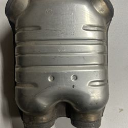 BMW OEM Boysen Exhaust Muffler Resonator 8 092 605