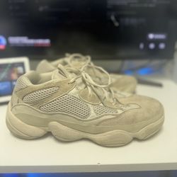 YEEZY 500 BLUSH SIZE 12 (NO TRADES)