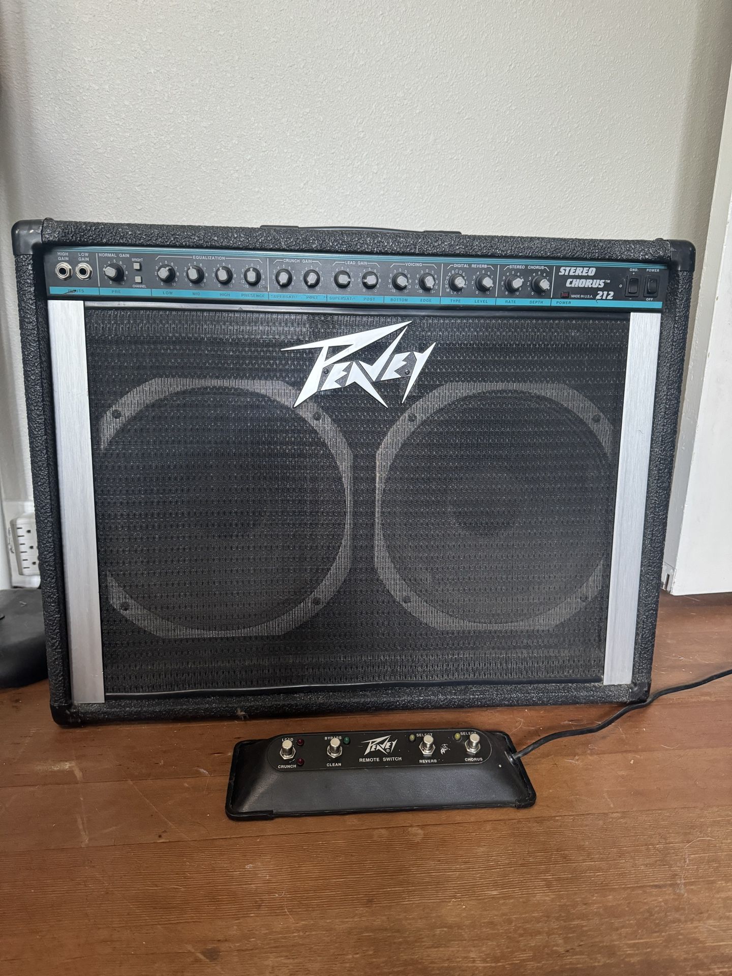 Peavey Stereo Chorus 212 With Footswitch