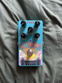 Fuzz Factory Guitar Pedal