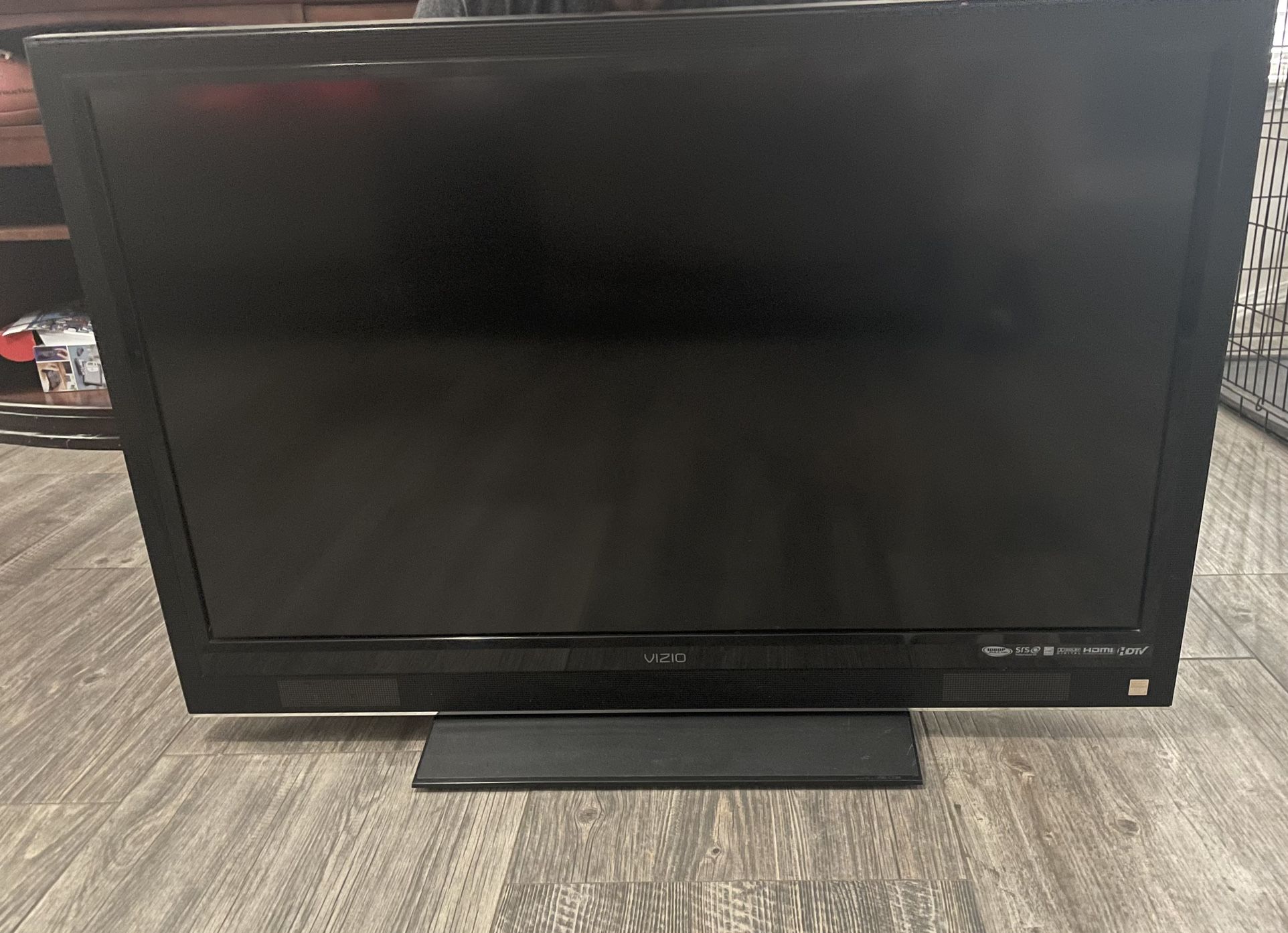 42” Vizio VO420E TV
