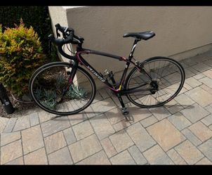 Ruby Elite Specialized Size 51.5