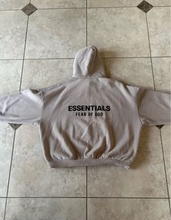 Essentials hoodie light oatmeal size xl 100% authentic