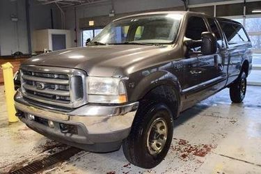 2002 Ford F-350 Super Duty 4dr SuperCab XLT 4WD LB