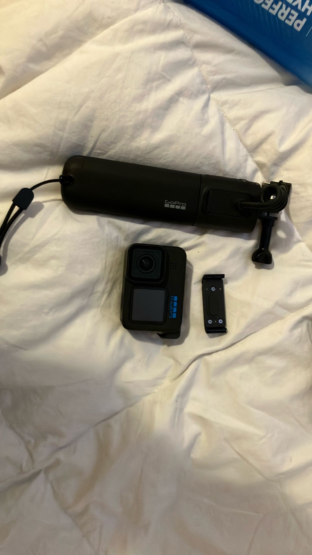 GO PRO HERO 11 Charging Try-pod