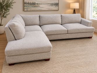 Free delivery nearby of sectional