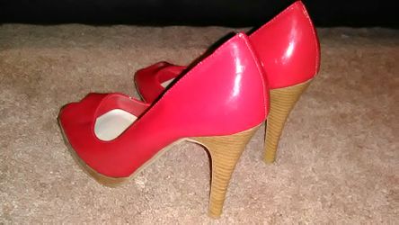 Women's high heel shoes* size 7 Sarah Jayne brand**