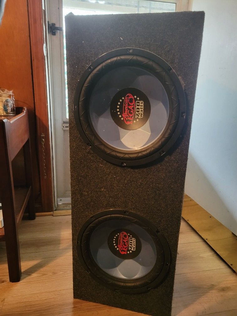 12 " Subwoofers N Amp