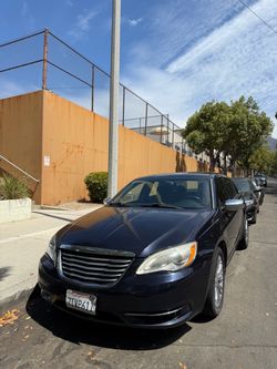 2012 Chrysler 200 Limited