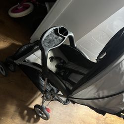 Stroller 