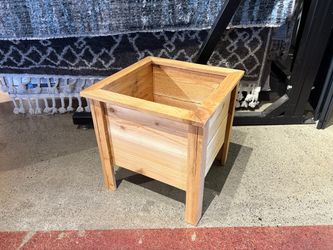 NEW! Solid Cedar Wood Small Square Planter Pot