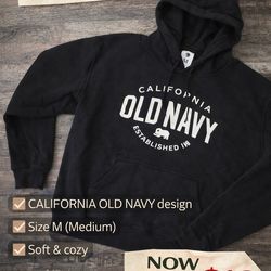 🖤 Old Navy Hoodie – Size Medium 🖤