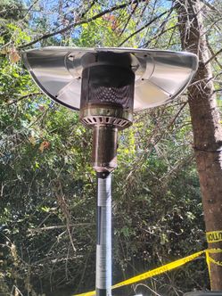 Propane outdoor base heater