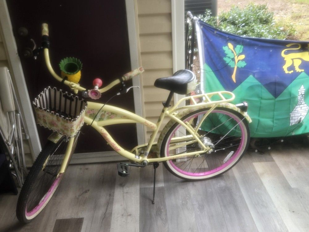 Margaritaville Cruiser Near NEW