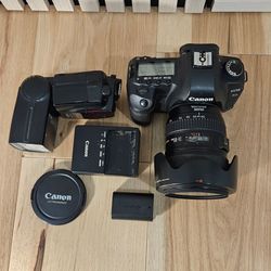 Canon EOS 5D Mark II bundle