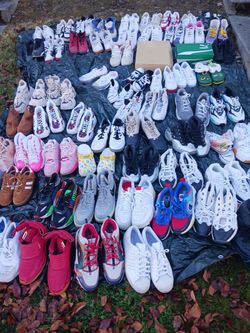 Yard sale e 46th and Q st
