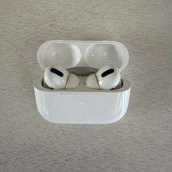 Apple AirPods Pro 1st Generation