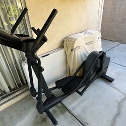 Lifefitness x3i Elliptical